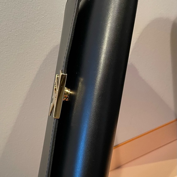 Louis Vuitton Louise Chain GM - Picture 6 of 15